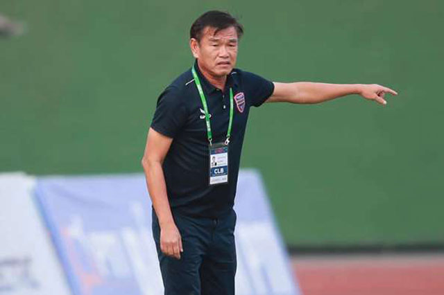 NÓNG: HLV Phan Thanh Hùng từ chức HLV trưởng Bình Dương