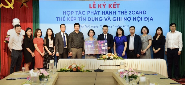 NAPAS và VietinBank hợp tác phát hành thẻ chip nội địa 2Card