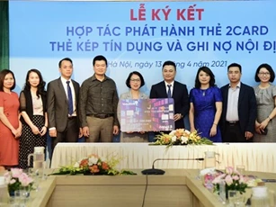 NAPAS và VietinBank hợp tác phát hành thẻ chip nội địa 2Card