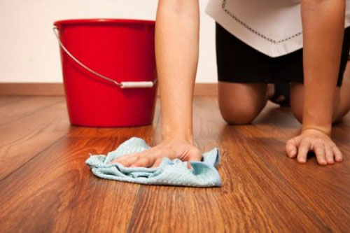 Cách làm sạch đồ gỗ trong vòng 1 nốt nhạc