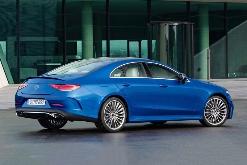 Cận cảnh Mercedes-Benz CLS 2022 vừa trình làng