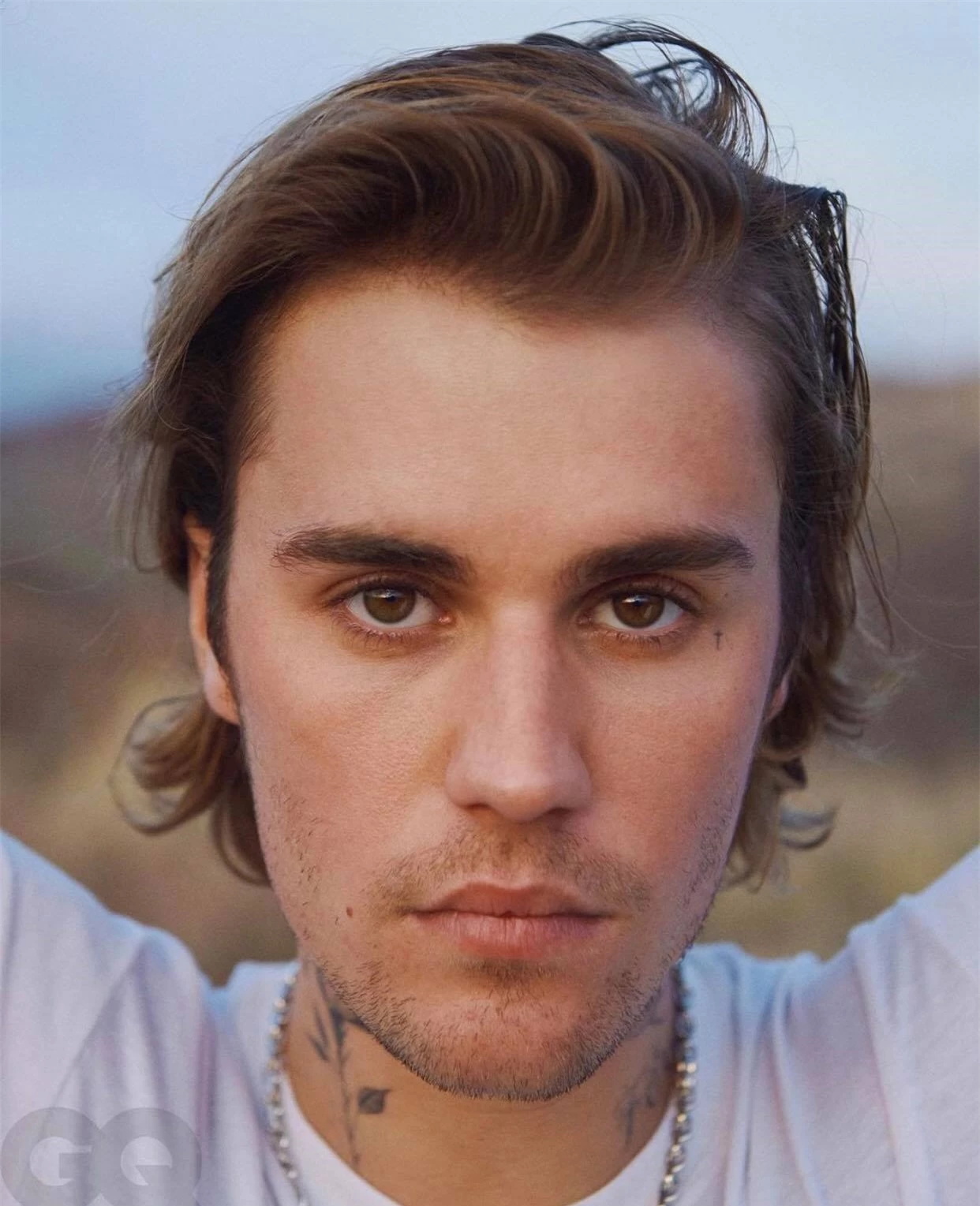 Bộ ảnh mới lột xác của Justin Bieber gây tranh cãi: Quay về thời đỉnh cao visual hay ngày càng “khó hiểu” như Harry Styles? - Ảnh 3.