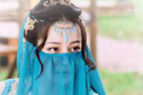 Trường Ca Hành: Trọn bộ cảnh Địch Lệ Nhiệt Ba hóa vũ nữ đẹp mê mẩn, netizen tung ảnh chỉnh sửa gây hết hồn