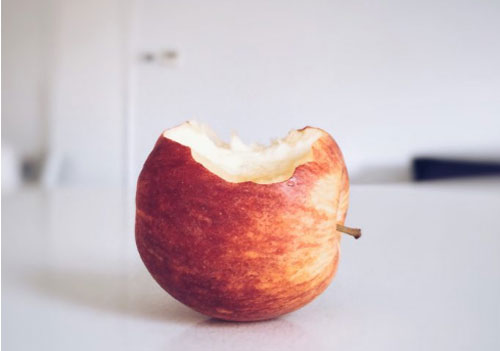 Các loại thực phẩm không nên ăn khi đi máy bay