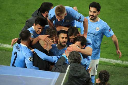 Pep lần đầu đưa Man City vào bán kết: Thành quả của sự nhẫn nại
