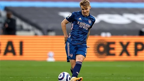 'Lính đánh thuê' Odegaard được đảm bảo tương lai tại Real