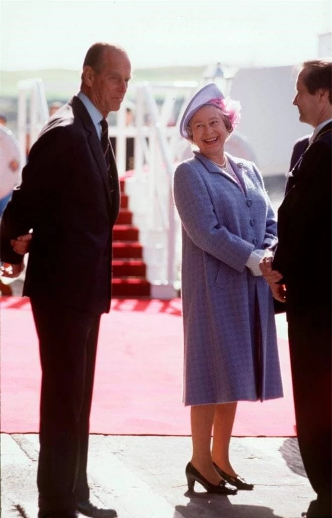  Nhìn lại 74 năm tình yêu của Nữ hoàng và Hoàng thân Philip qua những bức ảnh: Mỗi khoảnh khắc đều là vĩnh cửu 16