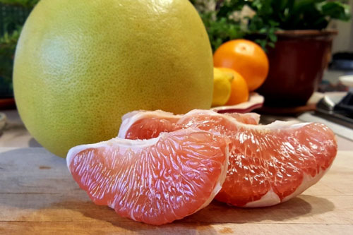 Thứ đại kỵ với bưởi, ăn cùng lúc sẽ rất độc hại