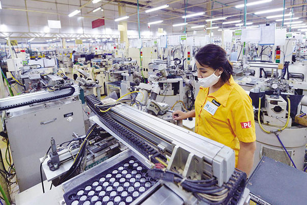 'Thành công ứng phó COVID-19 của Việt Nam hút nhà đầu tư ngoại'