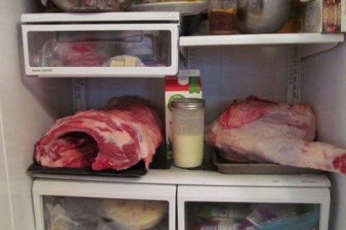 Thịt trong tủ lạnh tới thời điểm này là phải vứt đi nếu không cả nhà dễ mắc ung thư