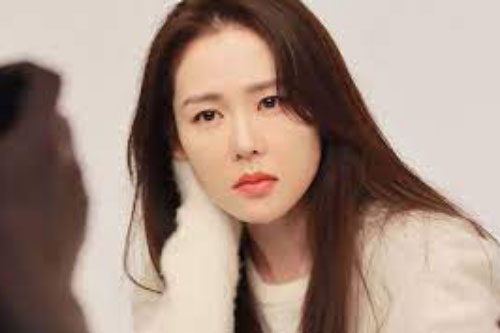 Nhan sắc thật của Song Hye Kyo trên truyền hình: Fan choáng ngợp vì quá xinh đẹp, hiếm lắm mới chịu lộ diện thế này