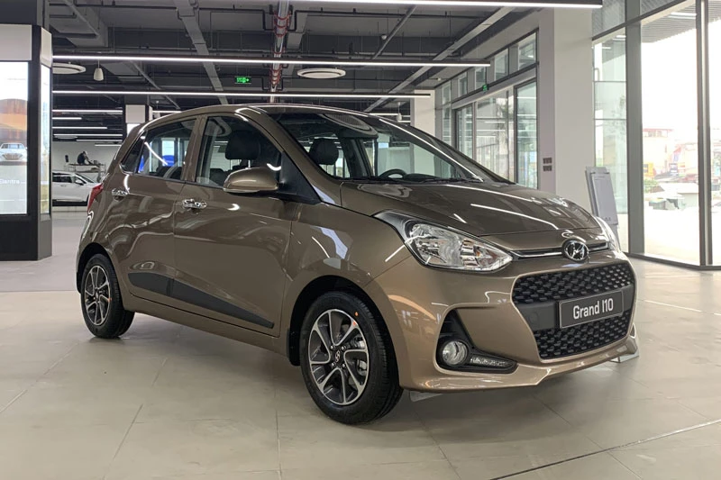 8. Hyundai Grand i10 (doanh số: 3.199 chiếc).