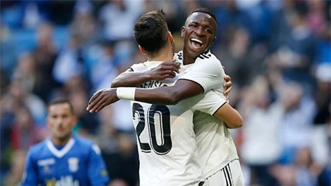 Đôi cánh của Real đang ổn định với Vinicius và Asensio