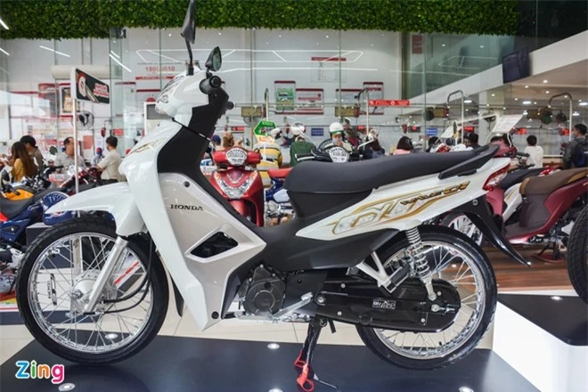 Honda Wave Alpha bi doi gia hon 3 trieu dong tai TP.HCM anh 1