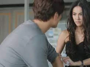 Quên ví tiền ở chỗ người yêu, hôm sau tôi quay trở lại lấy và choáng váng khi phát hiện một việc khủng khiếp