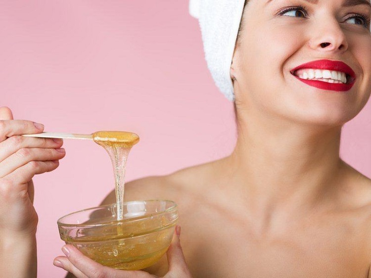 Cải thiện làn da ngay hôm nay chỉ bằng cách dùng mật ong