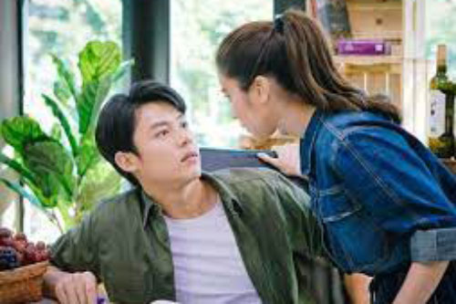 "Dốc cạn" vì chồng vẫn phải nghe 2 từ "ích kỷ", lời tuyên bố của cô vợ sau đêm thức trắng khiến anh ta phải run rẩy xin tha thứ