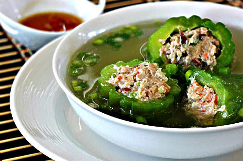 Cách nấu canh khổ qua nhồi thịt đúng chất người miền Nam