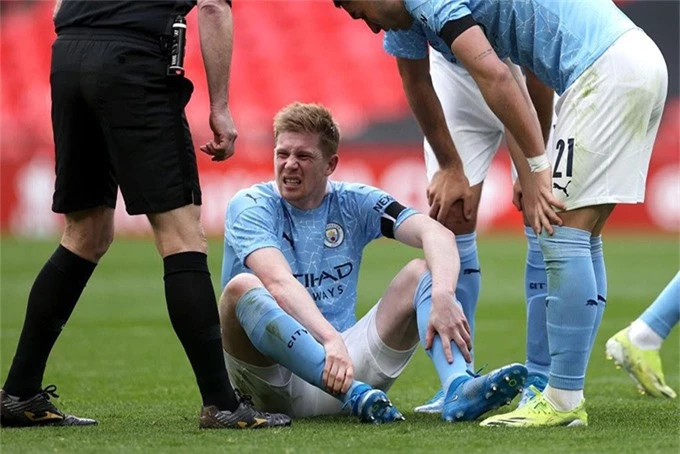 City mất De Bruyne không nặng bằng Tottenham mất Kane