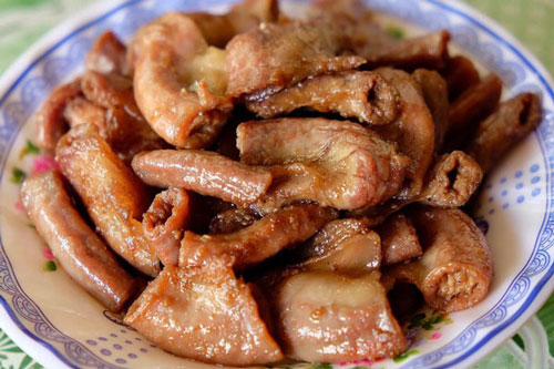 Đừng luộc, đây mới là cách chế biến lòng heo ngon mê mẩn, cả nhà tranh nhau gắp