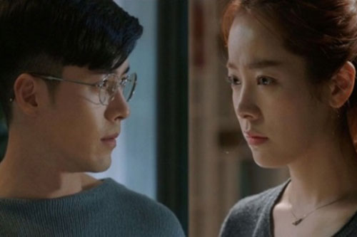 Đồng nghiệp của chồng say khướt "mò" đến nhà trong đêm, tôi đã gây ra tội lỗi tày trời