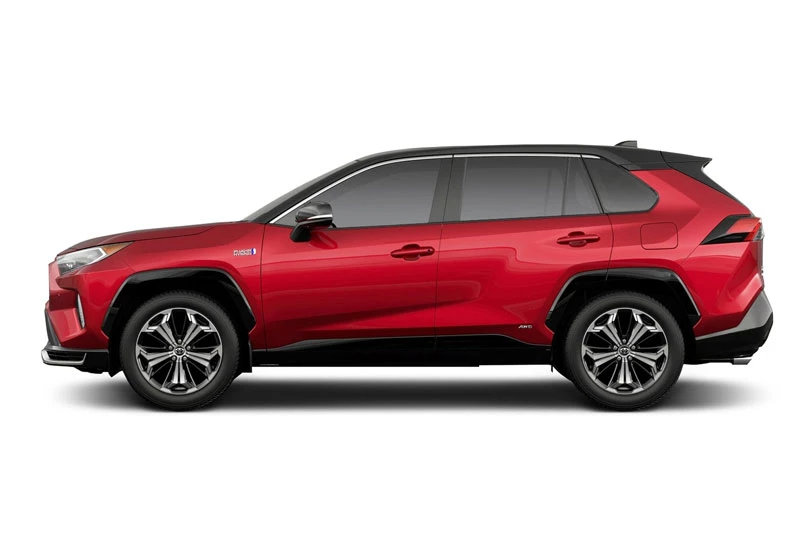 4. Toyota RAV4 (doanh số: 114.255 chiếc).