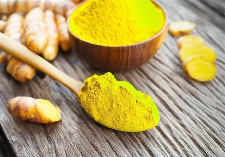 Củ nghệ sau khi đã được loại bỏ chất xơ, tạp chất, dầu và nhựa nghệ chỉ còn lại tinh bột và curcumin.
