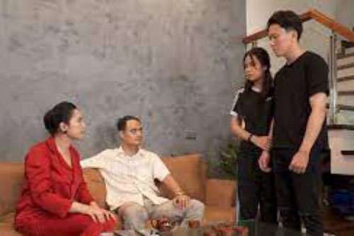 Lỡ có bầu nên phải cưới, bố mẹ 2 bên đang nói chuyện thì bạn trai phát biểu 1 câu sống sượng
