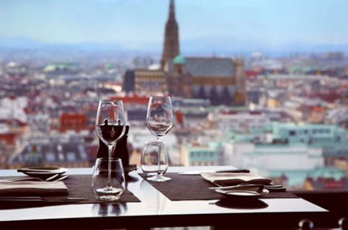 Top 15 điểm du lịch lãng mạn nhất thế giới