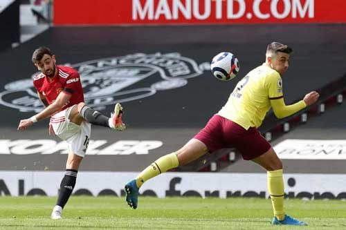 Điểm nhấn MU 3-1 Burnley: Ngôi sao Greenwood, đẳng cấp Fernandes và tuyệt kỹ 'Elastico' của Rashford