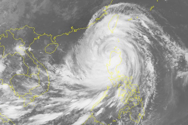 Siêu bão Surigae ít khả năng vào biển Đông, Bắc Bộ nhiệt độ tăng dần