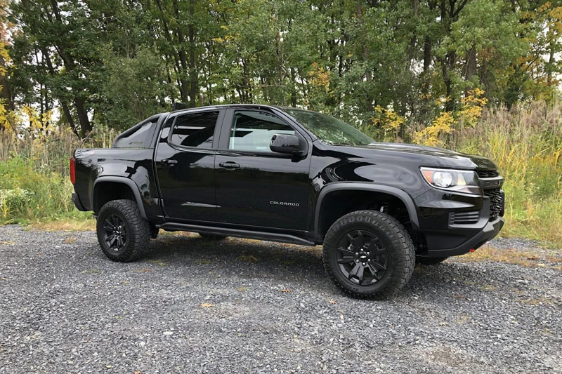 10. Chevrolet Colorado ZR2 2021 (giá khởi điểm: 41.600 USD).