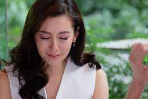 Ly hôn rồi nhưng chiều nào chồng cũ cũng ghé nhà, tôi tưởng anh có ý định hàn gắn nhưng không ngờ lý do thật sự mới cay đắng