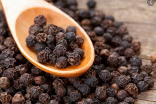 Sử dụng hạt tiêu đen đúng cách