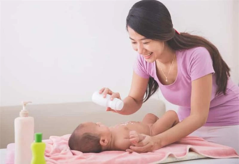 9 sai lầm chăm sóc trẻ sơ sinh nhiều mẹ Việt mắc, lỗi thứ 3 nặng nhất - 24