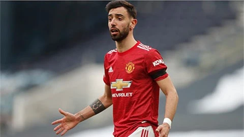 Bruno Fernandes là cầu thủ đầu tiên thuộc nhóm 12 CLB ly khai phản đối Super League