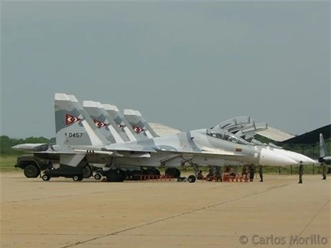 Phi doi Su-30MK2 cua Venezuela truoc nguy co te liet 