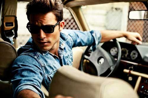 Những dấu hiệu cho thấy chàng chỉ “yêu chơi bời“