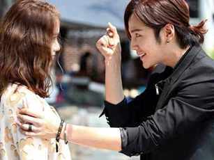 Những dấu hiệu cho thấy chàng không coi bạn là “em gái mưa“