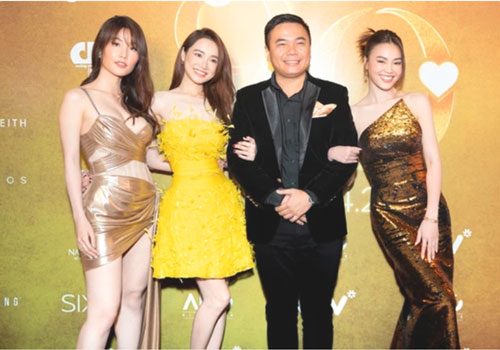 Trước ồn ào với Nhã Phương, đạo diễn Nhất Trung từng bị một nam ca sĩ tố "gài bẫy", chặn đứng sự nghiệp ca hát?