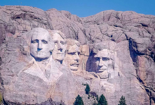 Chân dung 4 tổng thống Mỹ được khắc lên núi đá