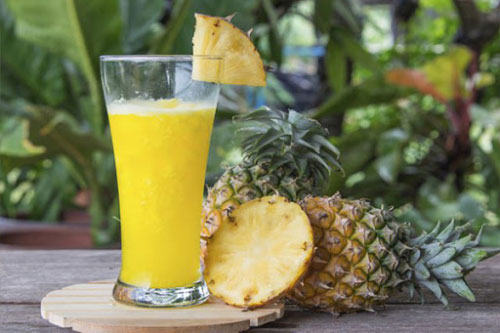 Uống nước ép dứa mỗi ngày rẻ bèo nhưng cực tốt cho sức khỏe, ngăn ngừa nhiều bệnh