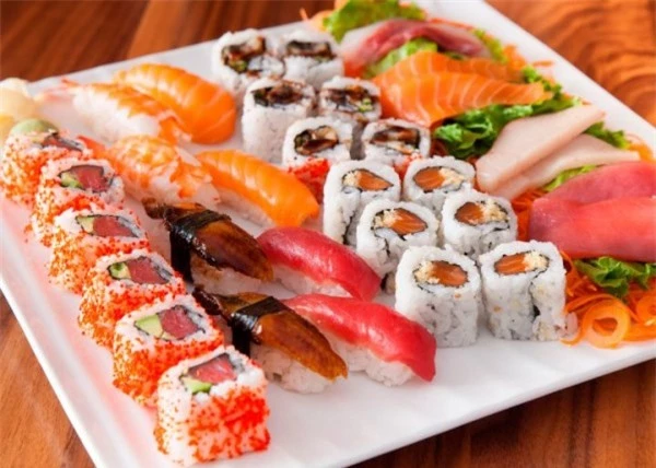 sushi-e1482222684186