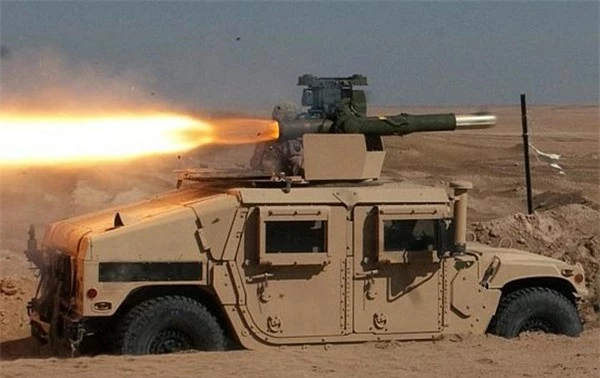 [ẢNH] Siêu tên lửa chống tăng Mỹ hủy diệt xe tăng từ khoảng cách 10km - ảnh 7