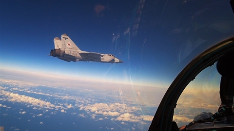 Chuyên gia giải thích tại sao đối thủ rút lui trước MiG-31