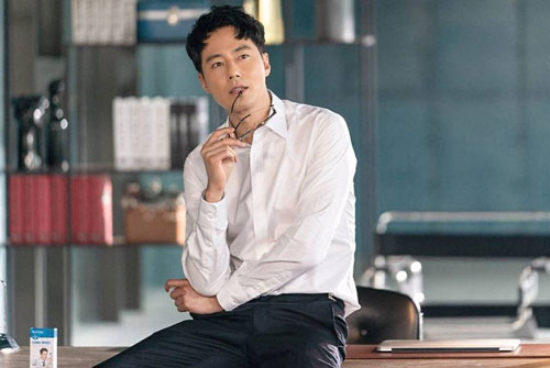 Sau cuộc tình đổ vỡ với mỹ nhân giật chồng tai tiếng Kim Min Hee, Jo In Sung ngại hẹn hò nhưng thú nhận muốn kết hôn trước tuổi 40