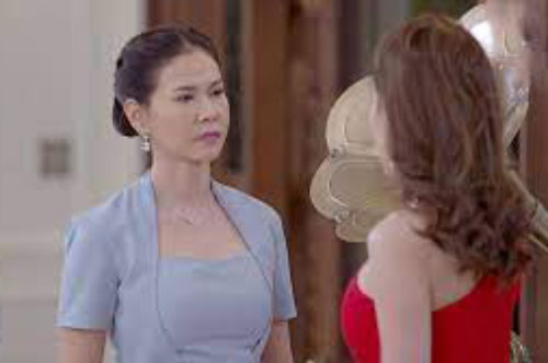 Gặp mẹ người yêu trong hoàn cảnh oái oăm, em đã mắc một sai lầm tai hại đến nỗi bị bác cạch mặt