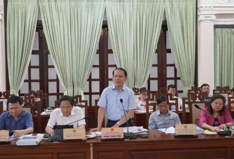 Chủ nhiệm Ủy ban Pháp luật Quốc hội Hoàng Thanh Tùng phát biểu tại buổi làm việc