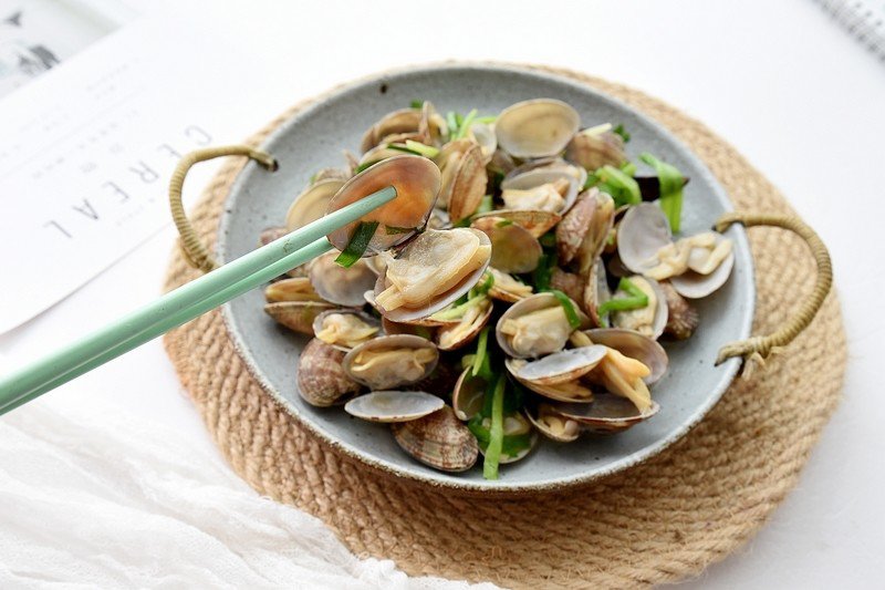 Ngao có nên chần trước khi xào? Nếu làm sai, ngao sẽ không tươi ngon, ngọt như ngoài hàng