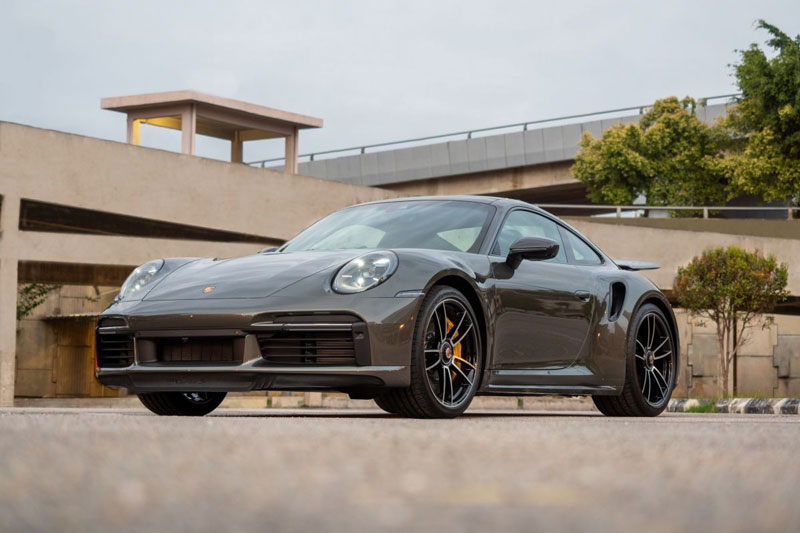 Khám phá Porsche 911 Turbo S giá hơn 12 tỷ đồng 